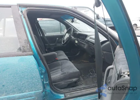 1994 Oldsmobile Cutlass Supreme S из США, поврежденный, VIN 1G3WH55M3RD348148